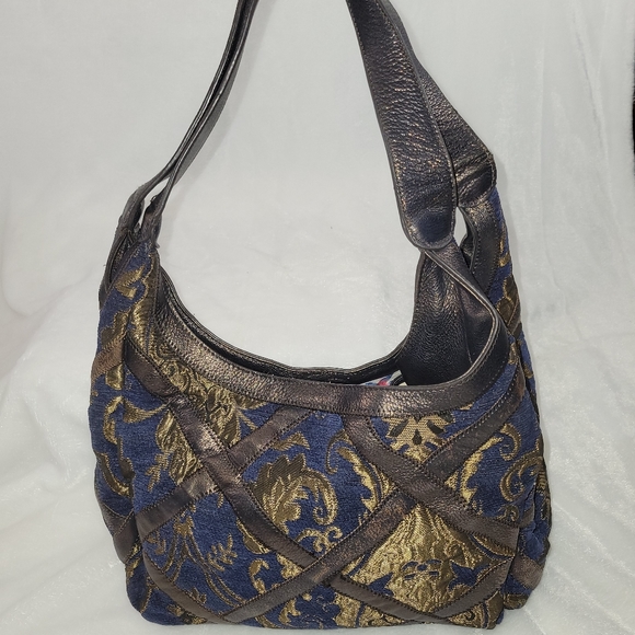 Chi by Falchi Hobo Tapestry Shoulder Bag Italy - Picture 1 of 10